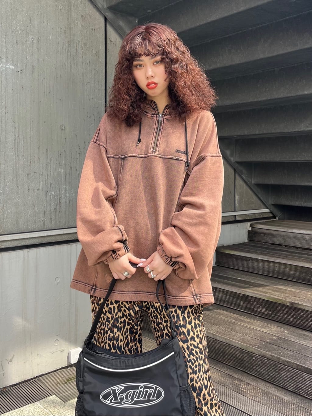 X-girlのACID WASH SWEAT HOODIE トップス X-girlを使った