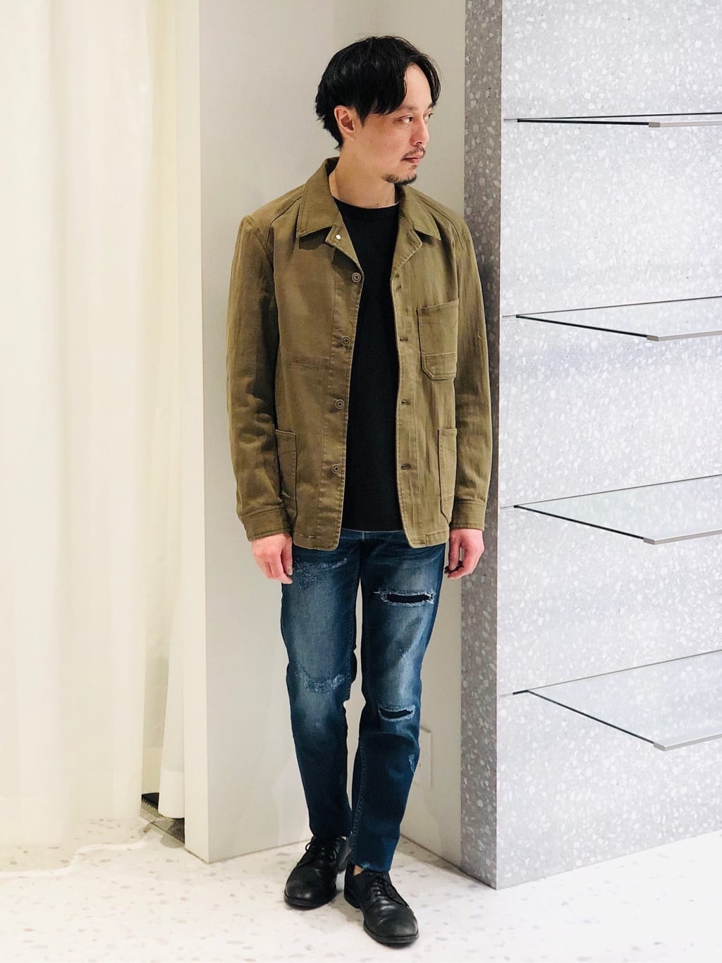 MEN'S BIGIのT/Cストレッチカバーオールを使ったコーディネートを紹介します。｜Rakuten Fashion(楽天ファッション／旧楽天ブランドアベニュー)2291788