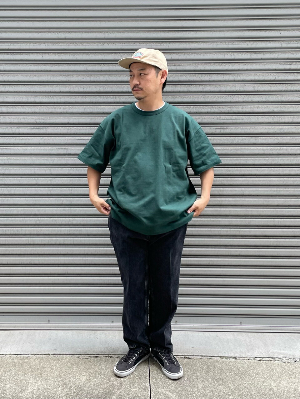 WISMのコーディネートを紹介します。｜Rakuten Fashion(楽天ファッション／旧楽天ブランドアベニュー)2297119