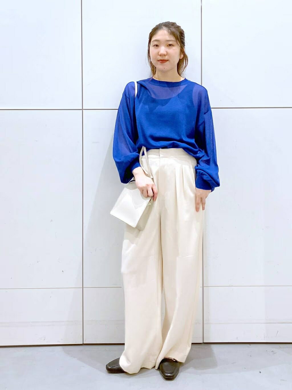 LAKOLEのビットギャザーローファーを使ったコーディネートを紹介します。｜Rakuten Fashion(楽天ファッション／旧楽天ブランドアベニュー)2300307