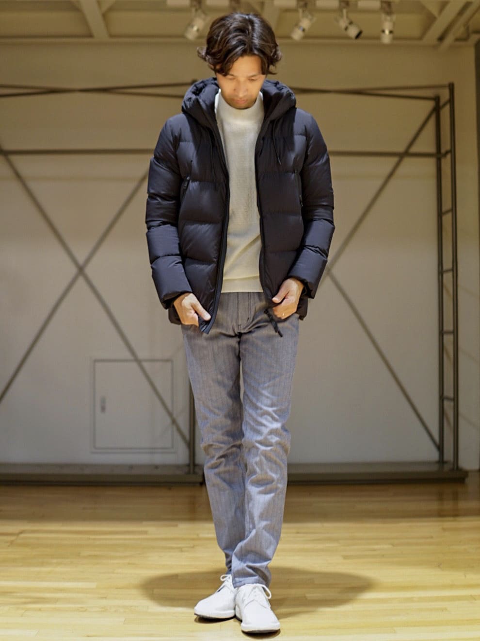 MEN'S BIGIの\大定番/ オンオフ兼用ストレッチスラックス made in japanを使ったコーディネートを紹介します。｜Rakuten Fashion(楽天ファッション／旧楽天ブランドアベニュー)2307407