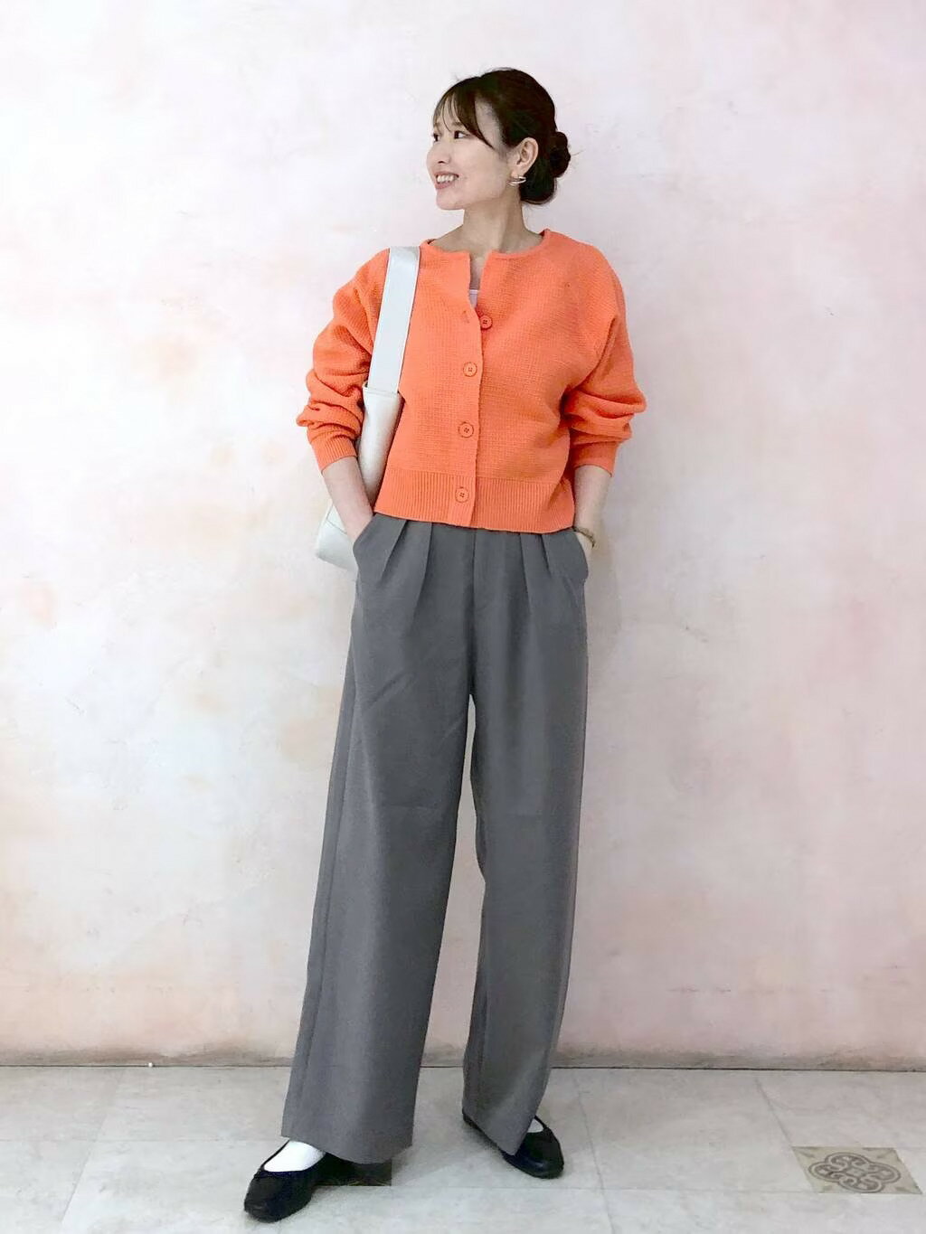 LAKOLEのスクエアトゥバレエシューズを使ったコーディネートを紹介します。｜Rakuten Fashion(楽天ファッション／旧楽天ブランドアベニュー)2314643