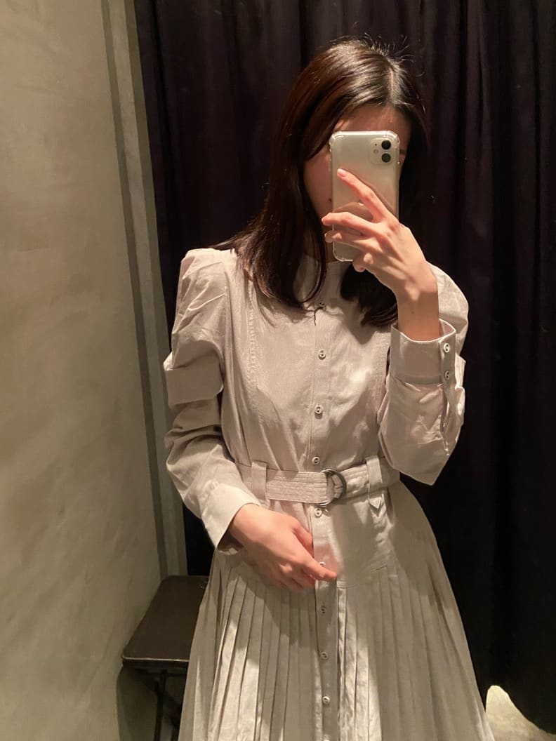 moussyのBELTED PLEATS MINI ドレスを使ったコーディネート | Rakuten