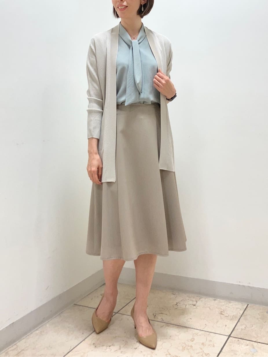 NEWYORKERのホールガーメント 着流しニットカーディガンを使ったコーディネートを紹介します。｜Rakuten Fashion(楽天ファッション／旧楽天ブランドアベニュー)2340577