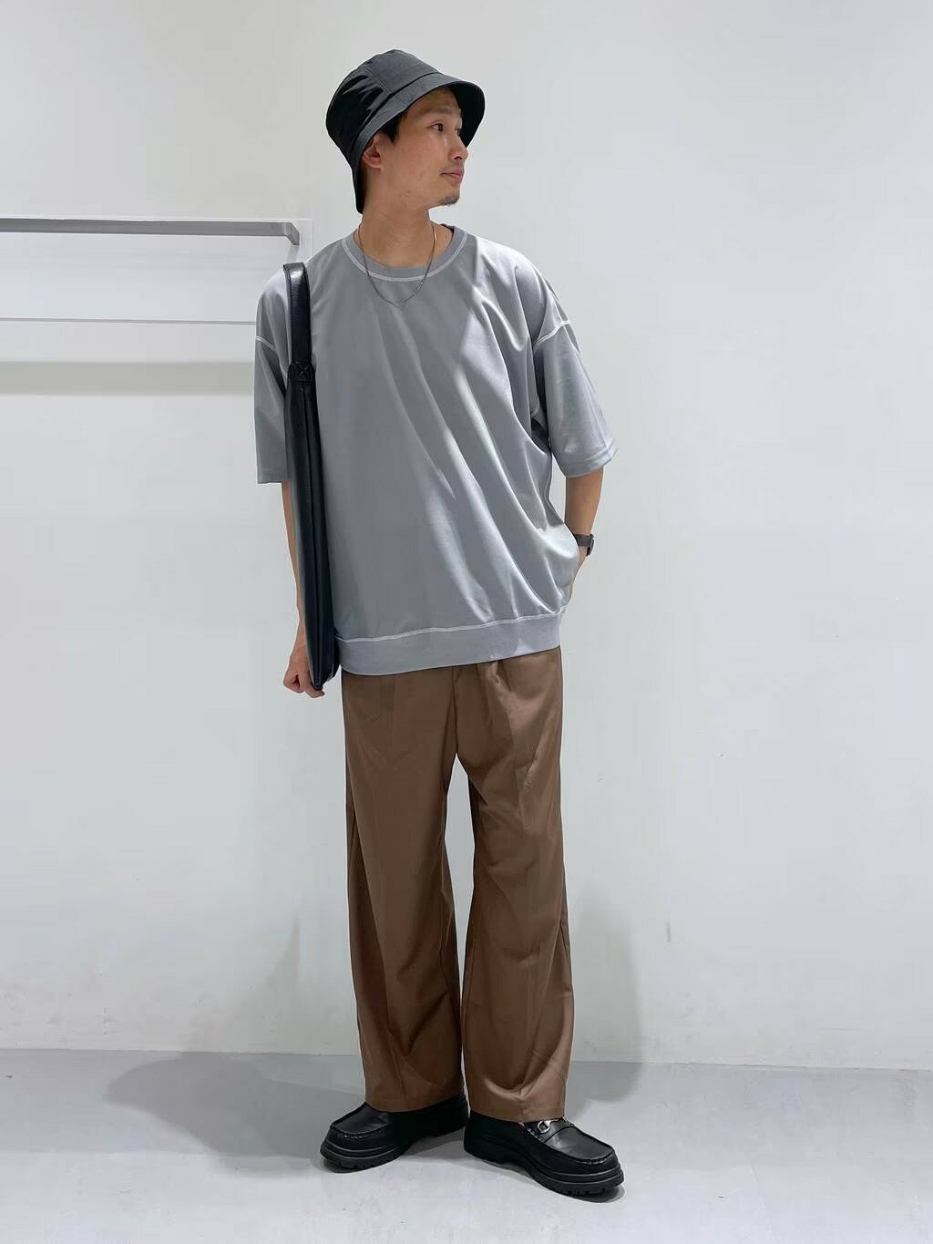 LAKOLEのタンクソールビットローファーを使ったコーディネートを紹介します。｜Rakuten Fashion(楽天ファッション／旧楽天ブランドアベニュー)2372345