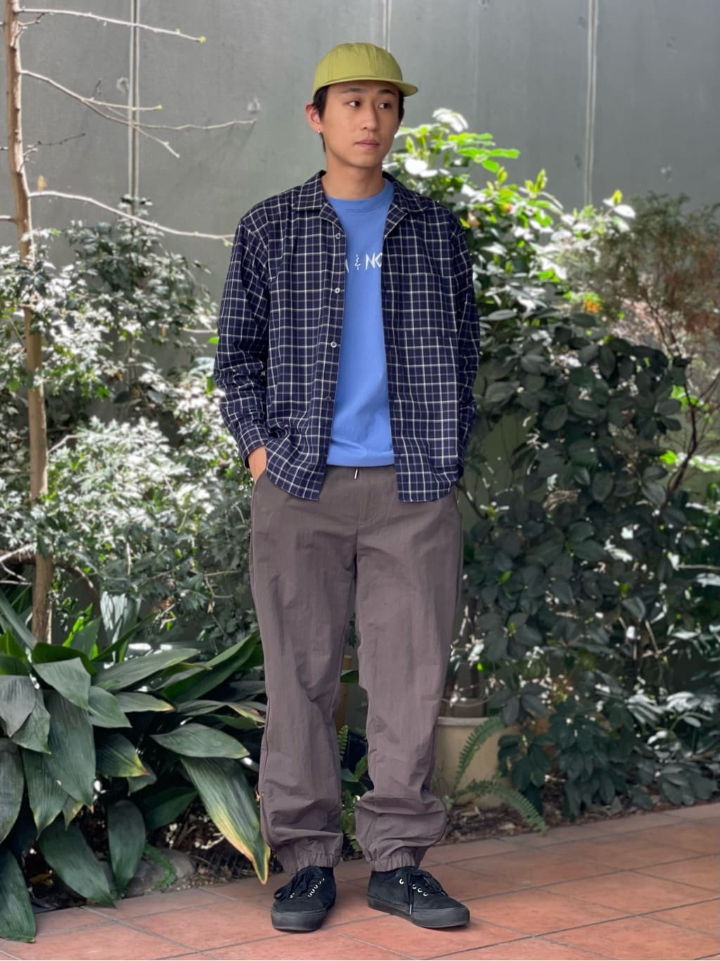 WISMのコーディネートを紹介します。｜Rakuten Fashion(楽天ファッション／旧楽天ブランドアベニュー)2384497