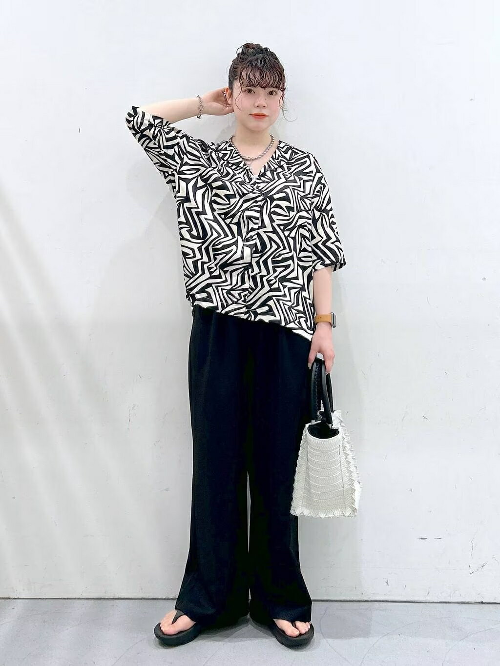 LAKOLEのコーディネートを紹介します。｜Rakuten Fashion(楽天ファッション／旧楽天ブランドアベニュー)2398777