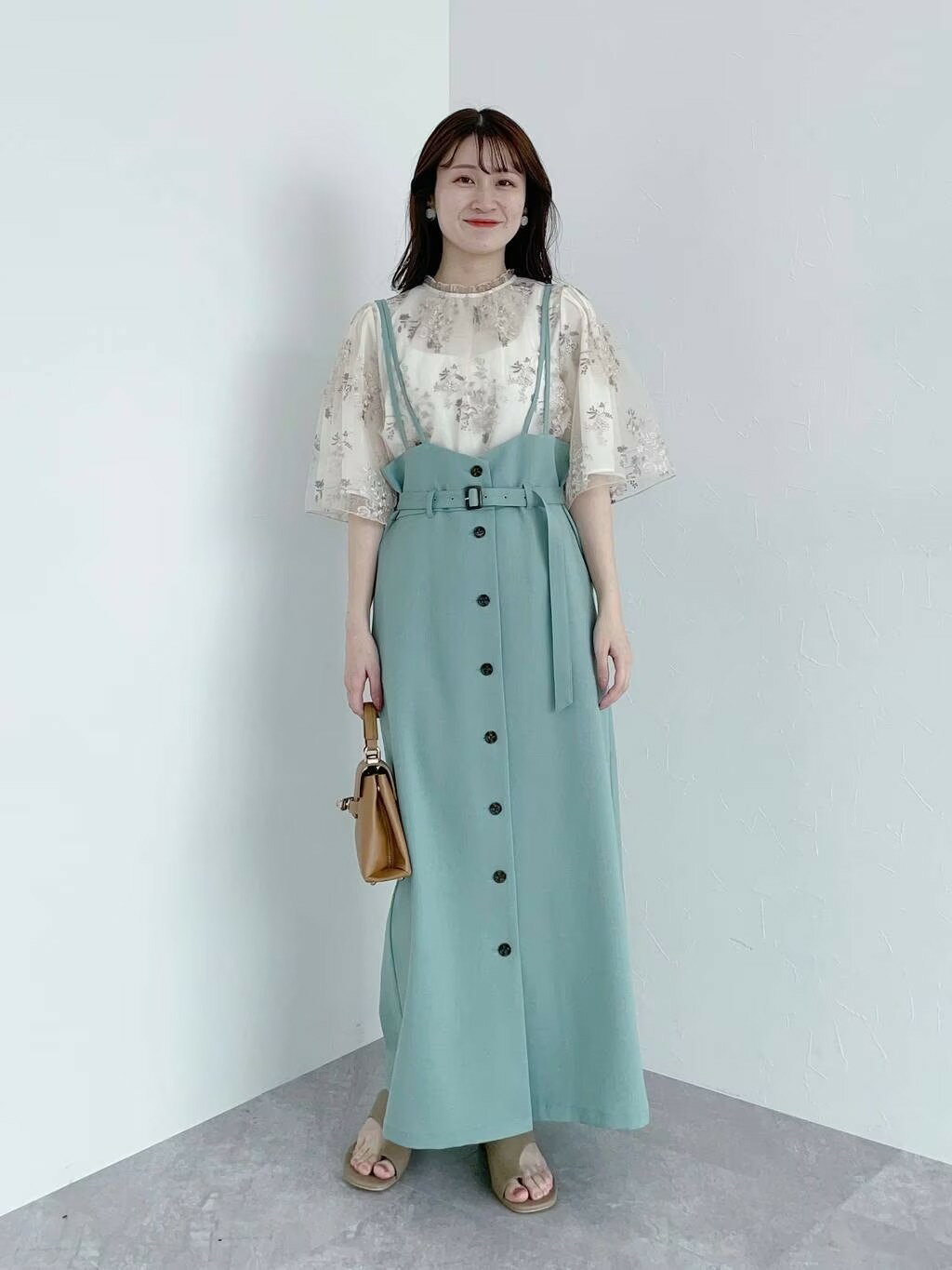 mysty womanの前後2WAYテレコタンクを使ったコーディネートを紹介します。｜Rakuten Fashion(楽天ファッション／旧楽天ブランドアベニュー)2413632