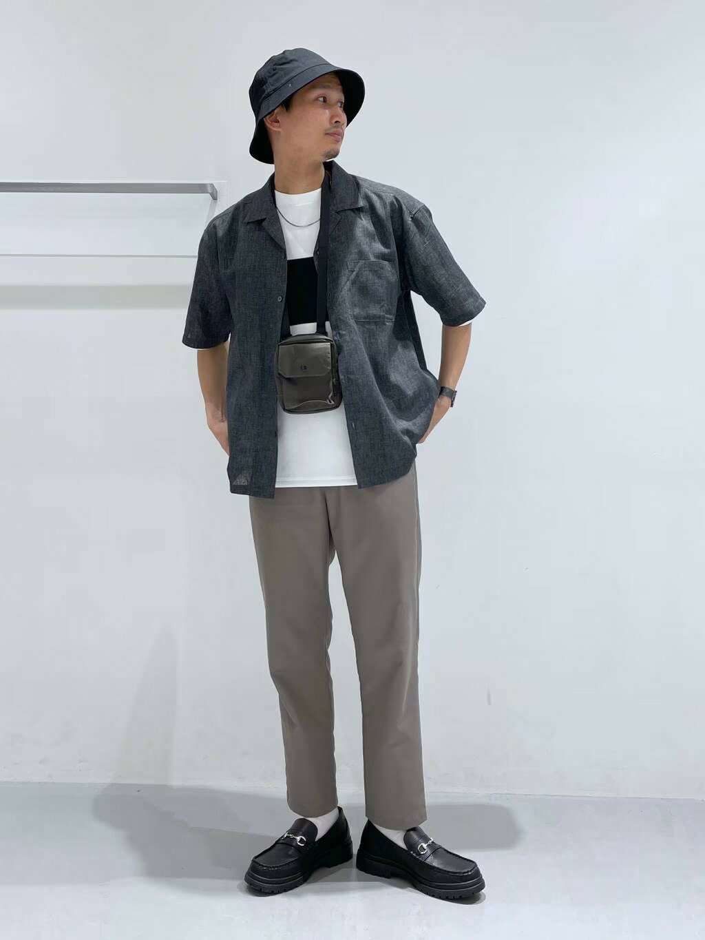 LAKOLEのタンクソールビットローファーを使ったコーディネートを紹介します。｜Rakuten Fashion(楽天ファッション／旧楽天ブランドアベニュー)2417032