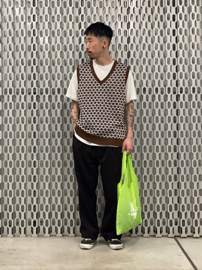 WISMのコーディネートを紹介します。｜Rakuten Fashion(楽天ファッション／旧楽天ブランドアベニュー)2431447