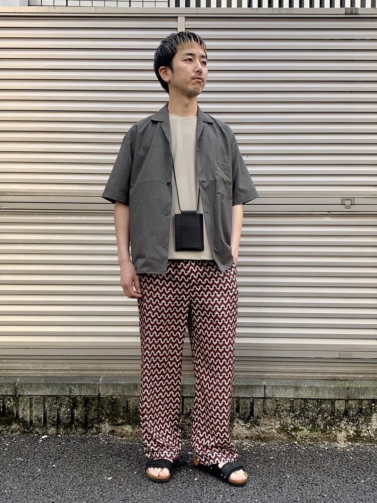 417 EDIFICEのコーディネートを紹介します。｜Rakuten Fashion(楽天ファッション／旧楽天ブランドアベニュー)2433852