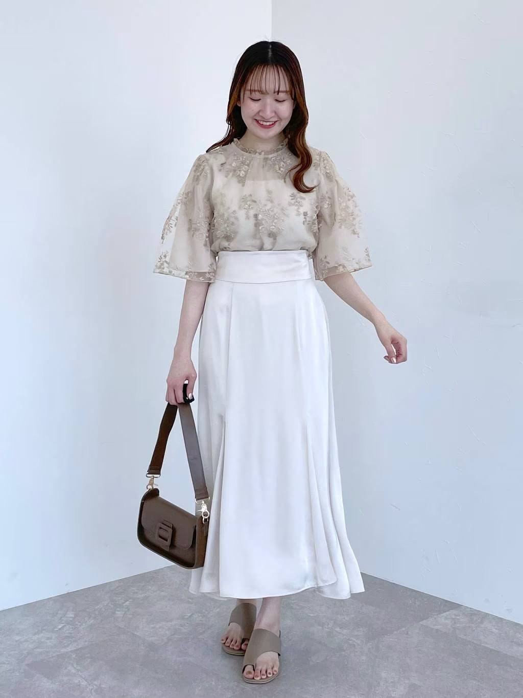 mysty womanの前後2WAYテレコタンクを使ったコーディネートを紹介します。｜Rakuten Fashion(楽天ファッション／旧楽天ブランドアベニュー)2435538