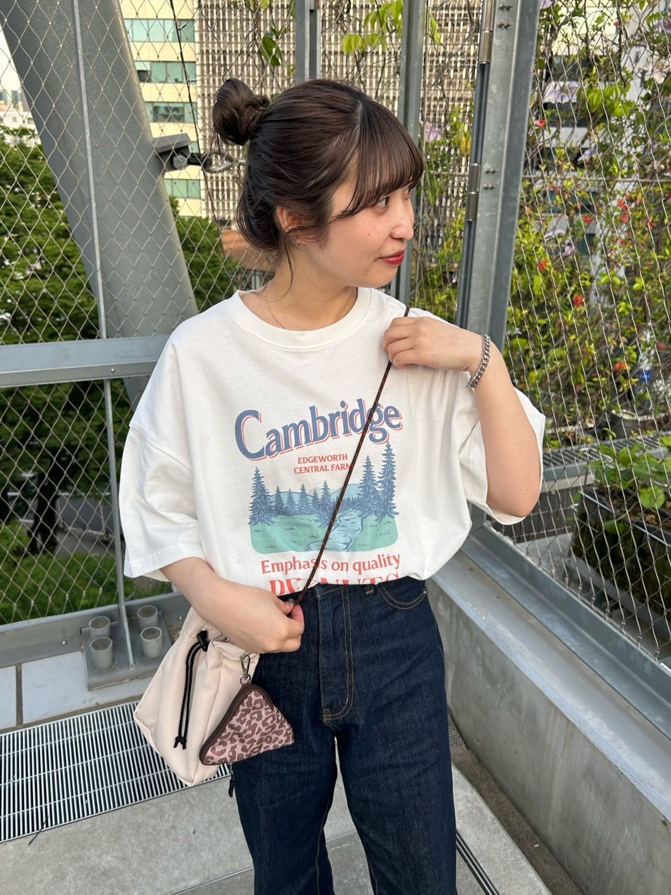 Discoatの【HITアイテム】CamBridgeスーベニアビッグTシャツ≪ユニ