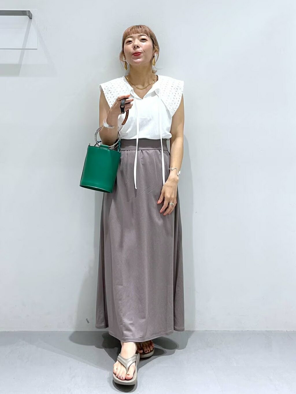 LAKOLEのコーディネートを紹介します。｜Rakuten Fashion(楽天ファッション／旧楽天ブランドアベニュー)2460721