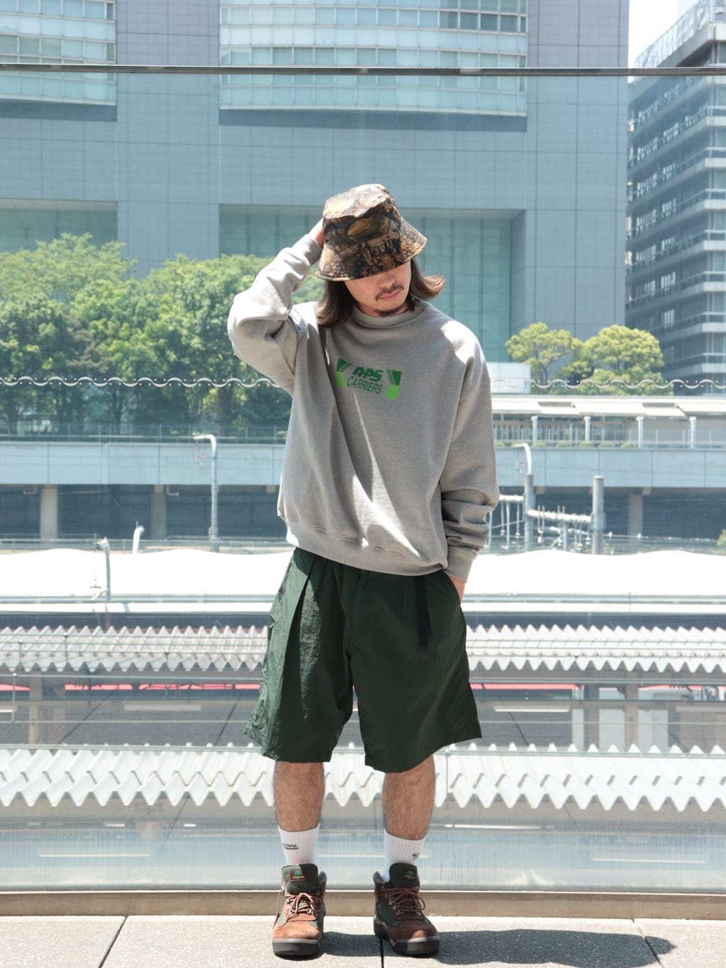 WISMのコーディネートを紹介します。｜Rakuten Fashion(楽天ファッション／旧楽天ブランドアベニュー)2463535
