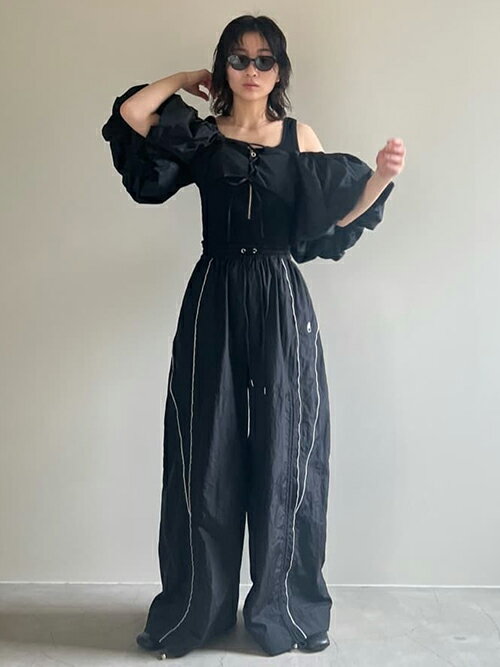 PRANK PROJECTのハーフジップタンク / Half Zip Tank Topを使ったコーディネートを紹介します。｜Rakuten Fashion(楽天ファッション／旧楽天ブランドアベニュー)2481435