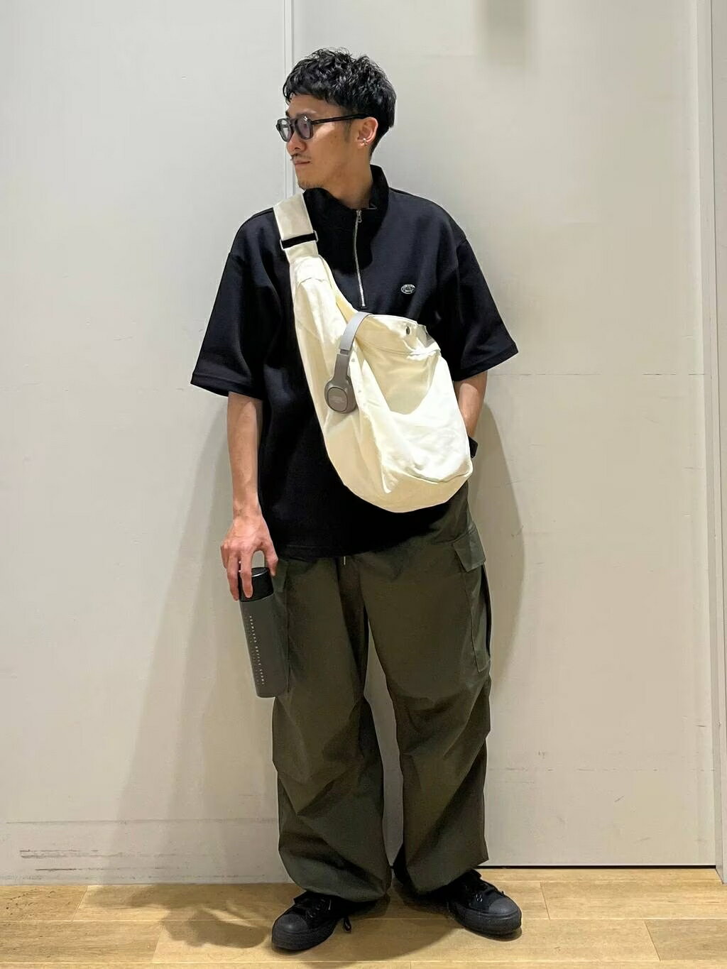 LAKOLEのオンイヤーヘッドホンを使ったコーディネートを紹介します。｜Rakuten Fashion(楽天ファッション／旧楽天ブランドアベニュー)2482053