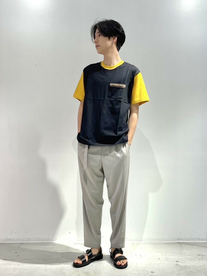 LOVELESSのコーディネートを紹介します。｜Rakuten Fashion(楽天ファッション／旧楽天ブランドアベニュー)2485747