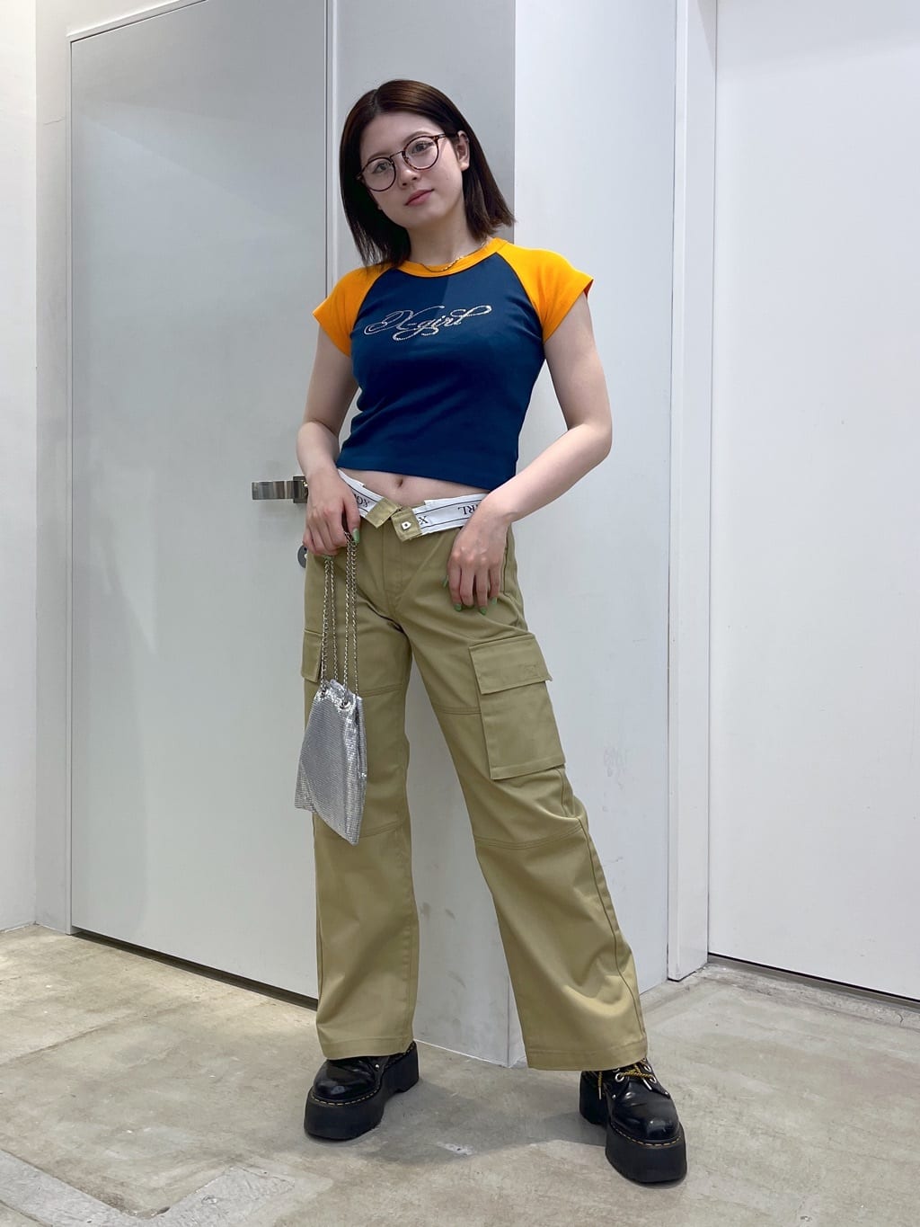 X-girlのWIDE LEG CHINO PANTS チノパン X-girlを使ったコーディネート