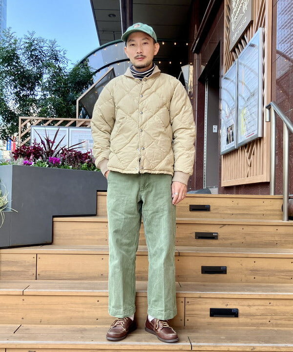 BEAMS MENのREMI RELIEF * BEAMS PLUS / 別注 Quilt Down Jacketを使っ