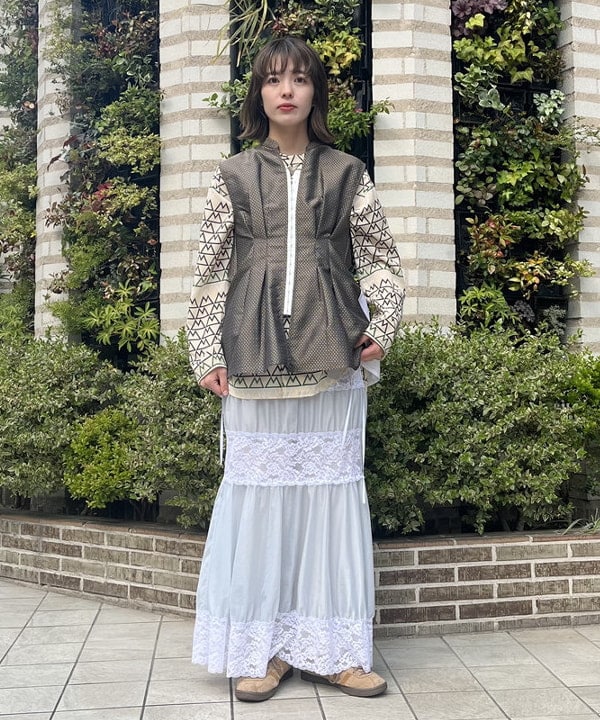 BEAMS OUTLETのMIYAO * Ray BEAMS / 別注 レース ティアード スカート  