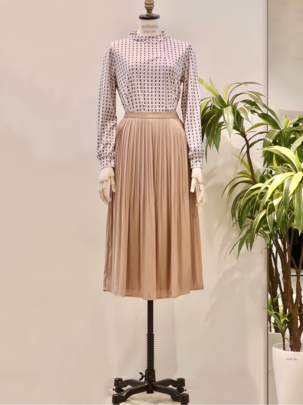 NEWYORKERのコーディネートを紹介します。｜Rakuten Fashion(楽天ファッション／旧楽天ブランドアベニュー)2603680