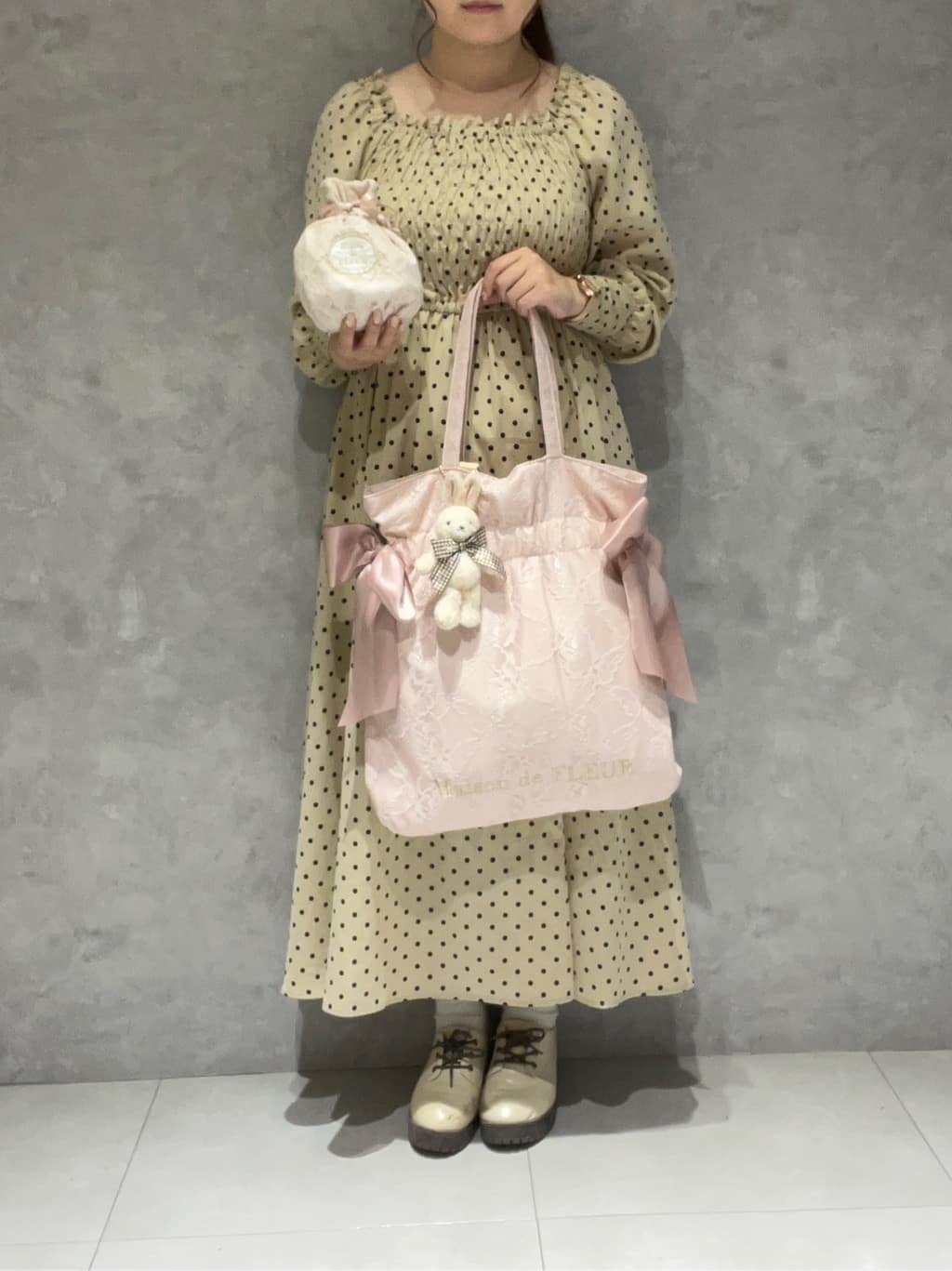 Maison de FLEURのコーディネートを紹介します。｜Rakuten Fashion(楽天ファッション／旧楽天ブランドアベニュー)2623826