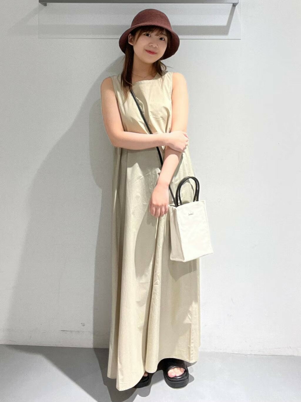 LAKOLEのコーディネートを紹介します。｜Rakuten Fashion(楽天ファッション／旧楽天ブランドアベニュー)2656874