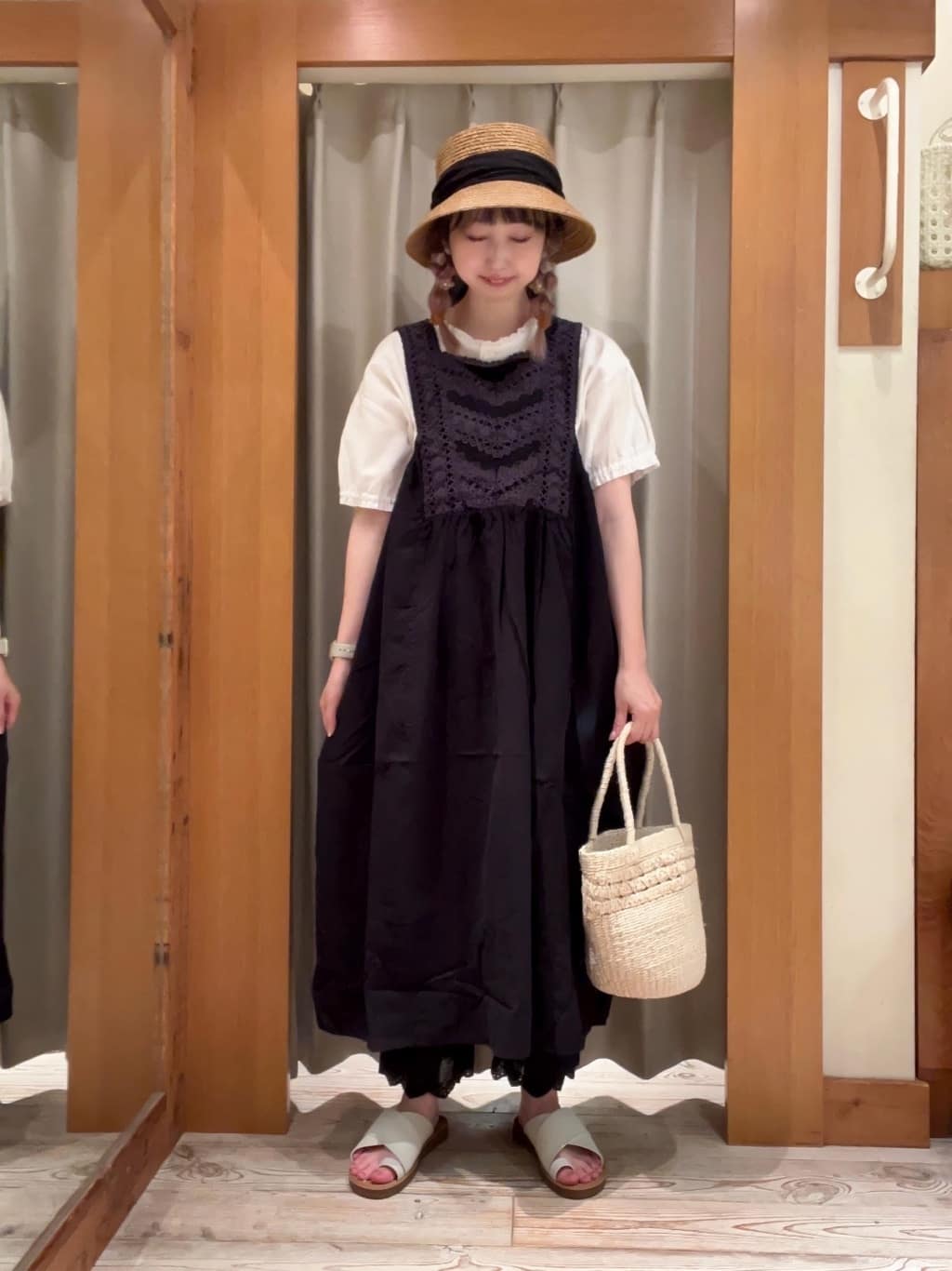 Samansa Mos2の透かし編みアバカバッグを使ったコーディネート | Rakuten Fashion(楽天ファッション／旧楽天ブランド ...