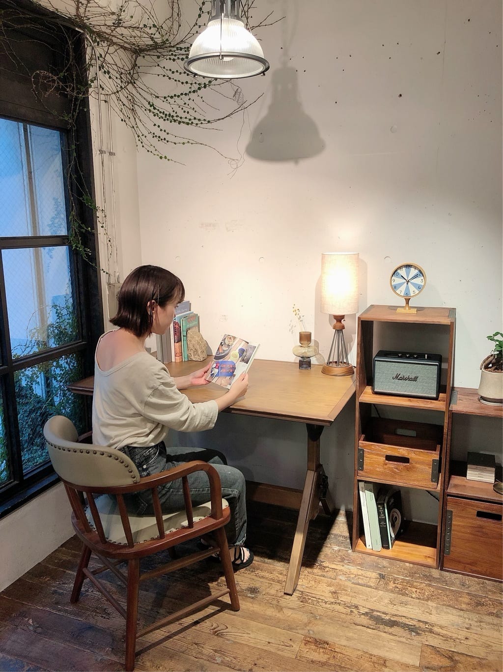 journal standard FurnitureのBODIE INDUSTRY LAMP ボディインダストリー ペンダントランプを使ったコーディネートを紹介します。｜Rakuten Fashion(楽天ファッション／旧楽天ブランドアベニュー)2682675