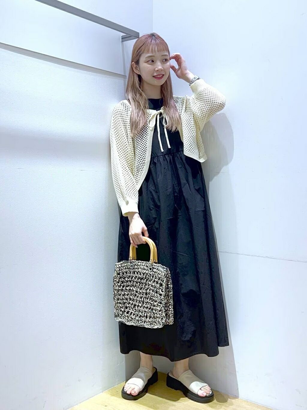 LAKOLEのコーディネートを紹介します。｜Rakuten Fashion(楽天ファッション／旧楽天ブランドアベニュー)2682746