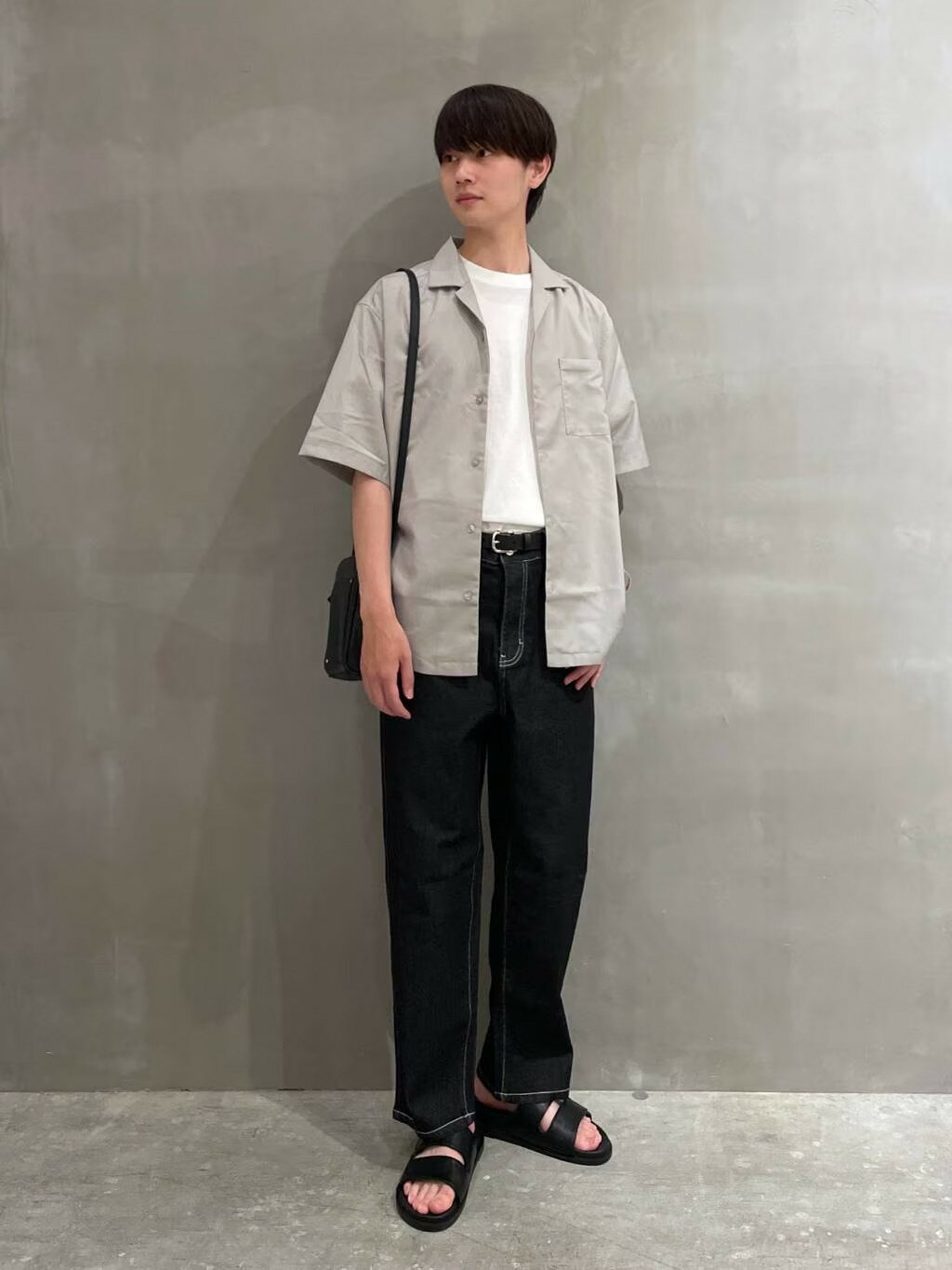 LAKOLEのベーシックレザーベルトを使ったコーディネートを紹介します。｜Rakuten Fashion(楽天ファッション／旧楽天ブランドアベニュー)2682788