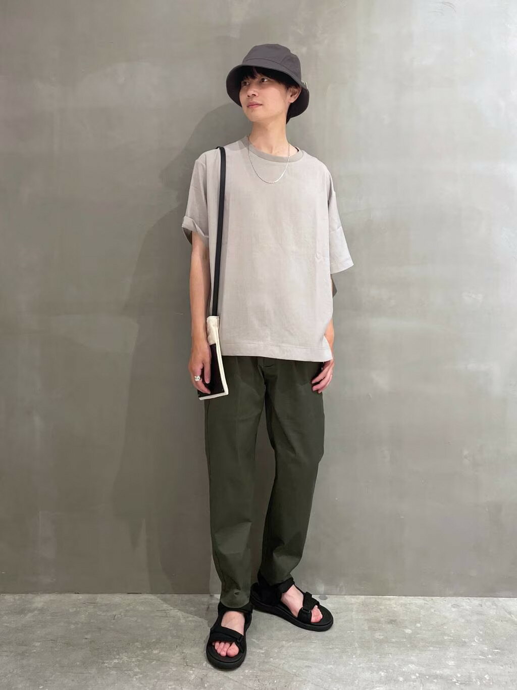 LAKOLEのツイルバケットハットを使ったコーディネートを紹介します。｜Rakuten Fashion(楽天ファッション／旧楽天ブランドアベニュー)2682790