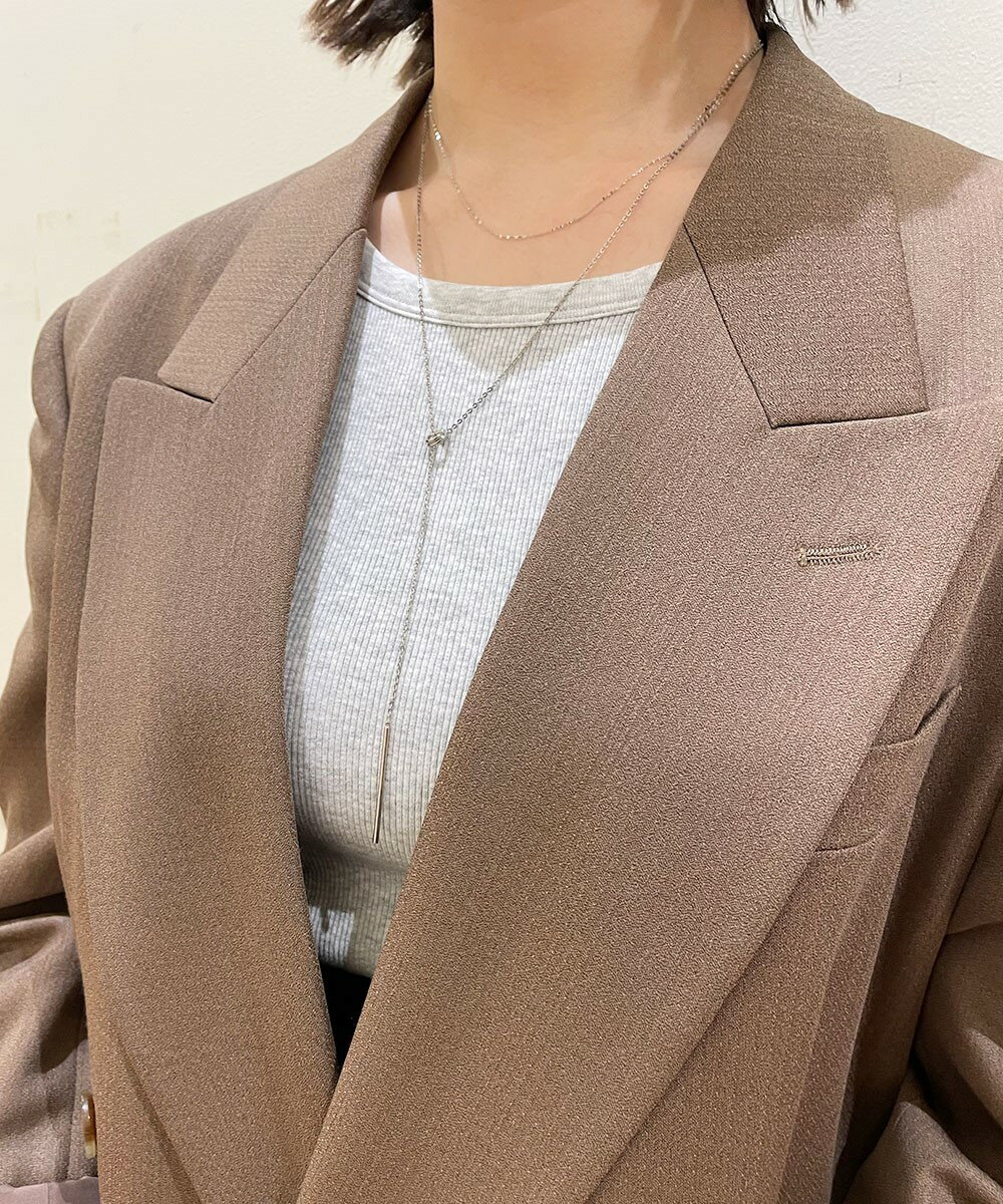 JoueteのK10WG ネックレス ペタルチェーンを使ったコーディネートを紹介します。｜Rakuten Fashion(楽天ファッション／旧楽天ブランドアベニュー)2697610