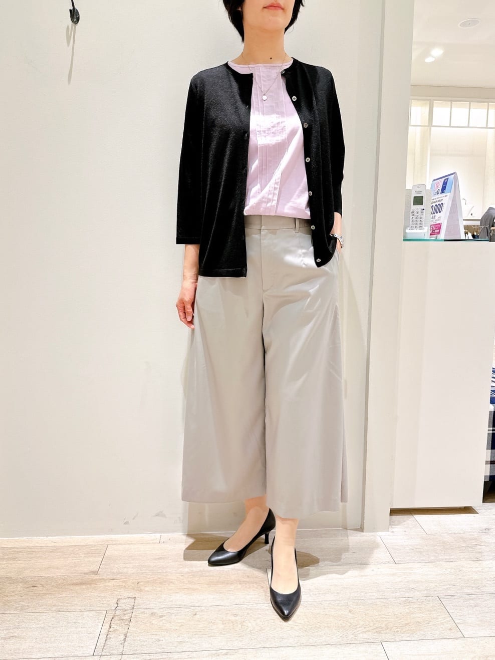 NEWYORKERのファインライトツイル サイドタックガウチョパンツを使ったコーディネートを紹介します。｜Rakuten Fashion(楽天ファッション／旧楽天ブランドアベニュー)2700904