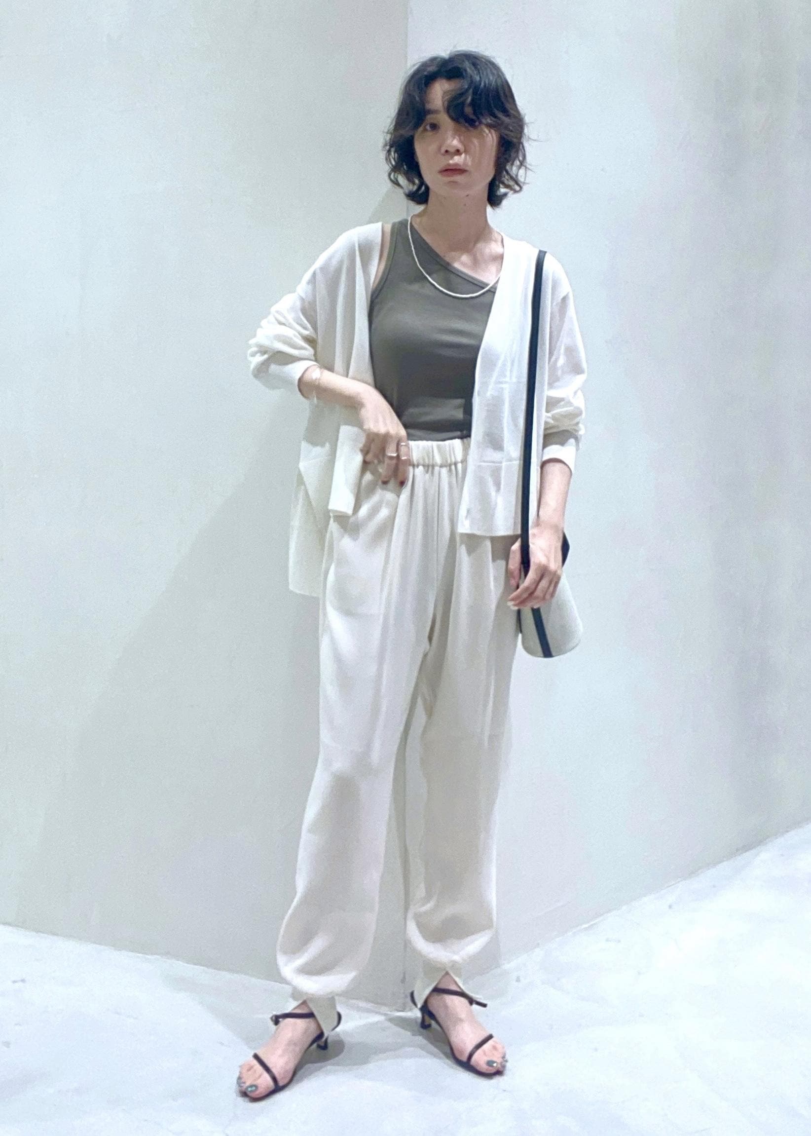SALON adam et rope'のコーディネートを紹介します。｜Rakuten Fashion(楽天ファッション／旧楽天ブランドアベニュー)2825067