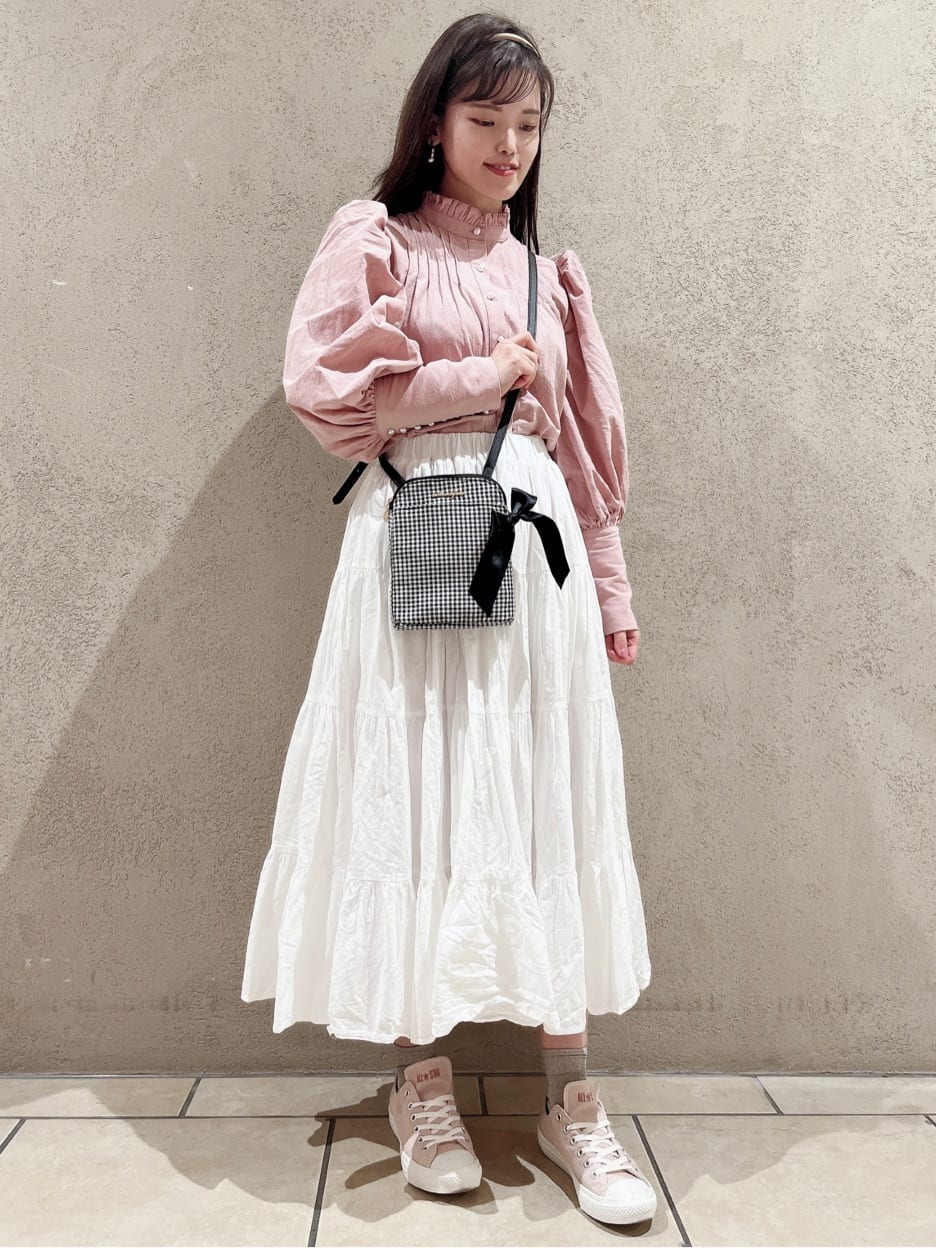 Maison de FLEURのコーディネートを紹介します。｜Rakuten Fashion(楽天ファッション／旧楽天ブランドアベニュー)2707002