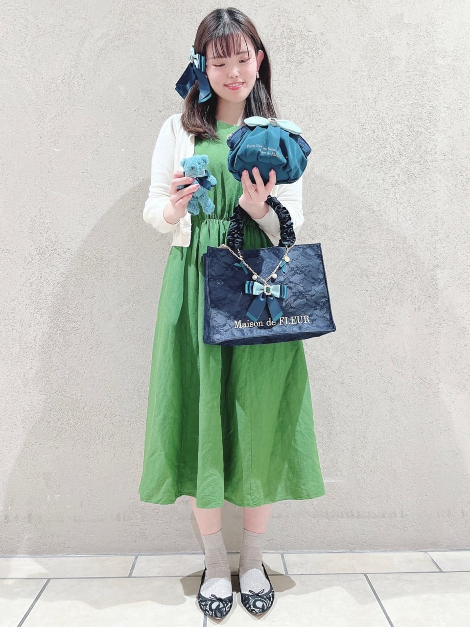 Maison de FLEURのコーディネートを紹介します。｜Rakuten Fashion(楽天ファッション／旧楽天ブランドアベニュー)2707009