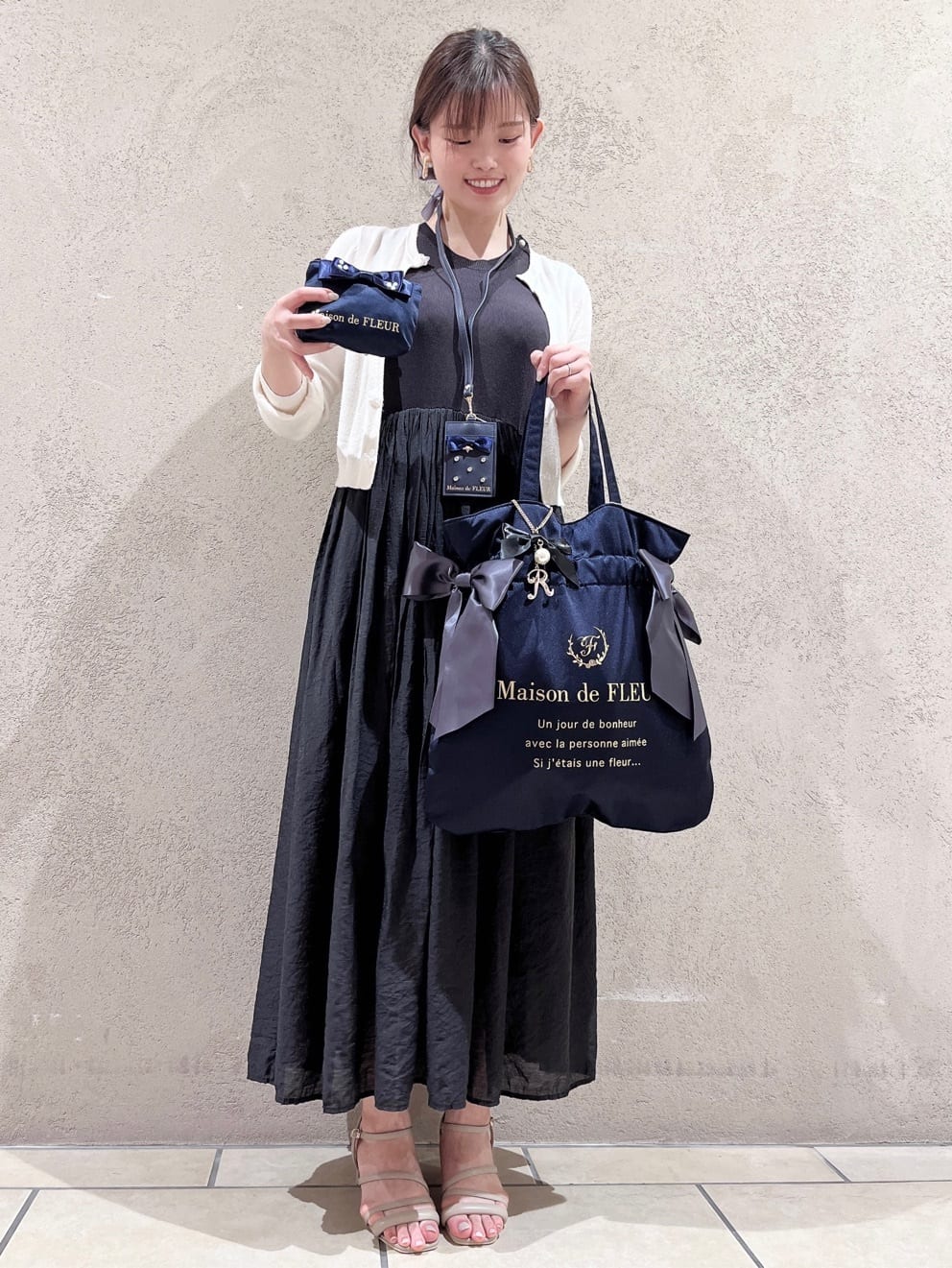 Maison de FLEURのコーディネートを紹介します。｜Rakuten Fashion(楽天ファッション／旧楽天ブランドアベニュー)2711970