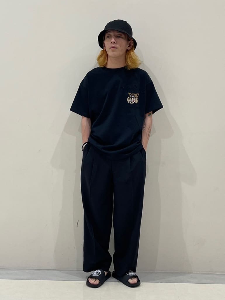 EDIFICEのコーディネートを紹介します。｜Rakuten Fashion(楽天ファッション／旧楽天ブランドアベニュー)2754069