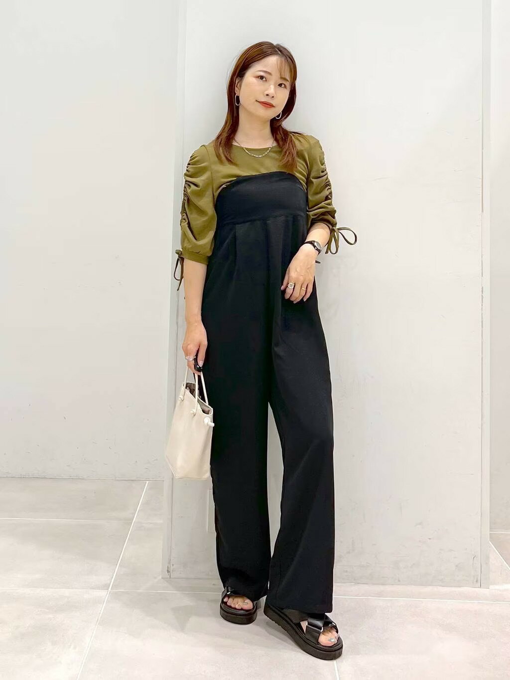 LAKOLEのコーディネートを紹介します。｜Rakuten Fashion(楽天ファッション／旧楽天ブランドアベニュー)2796612