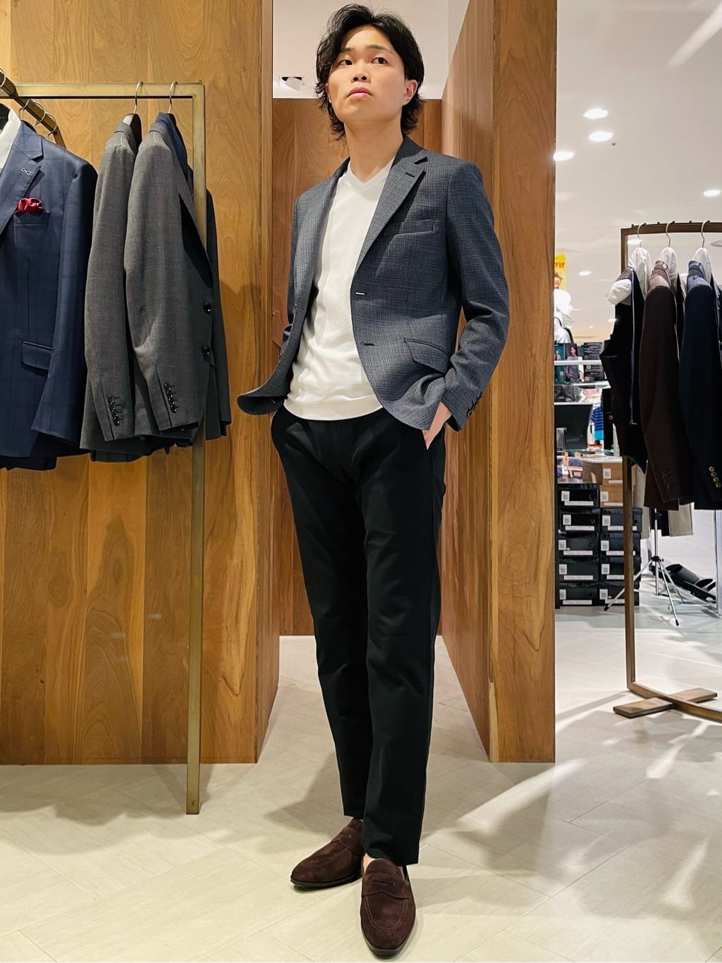 MEN'S BIGIの【ACTIVE TAILOR】アソートストレッチジャケット<セットアップ・スリーピース対応>を使ったコーディネートを紹介します。｜Rakuten Fashion(楽天ファッション／旧楽天ブランドアベニュー)2822794