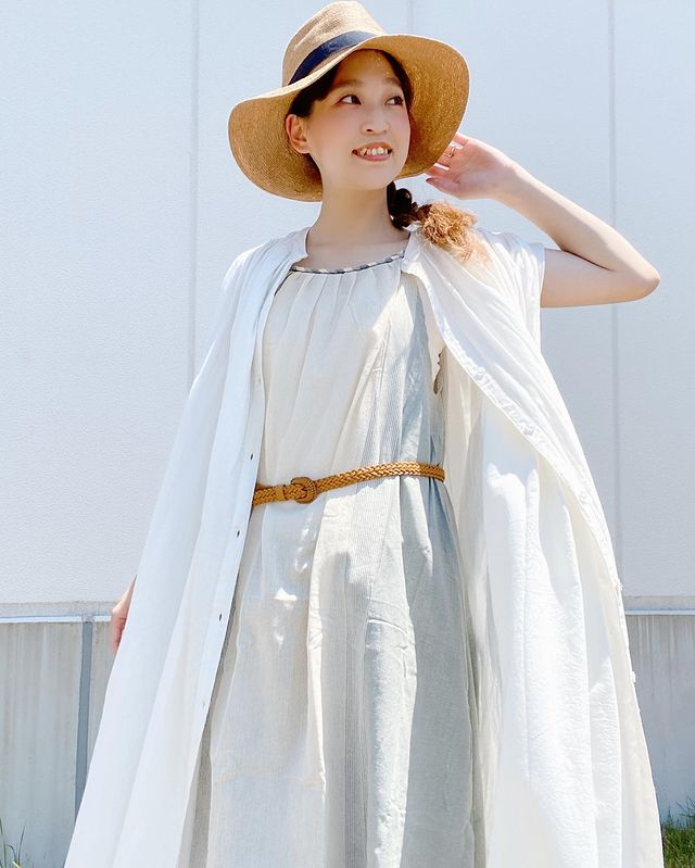 Amina Collection | yul バンドカラーフレンチスリーブワンピース