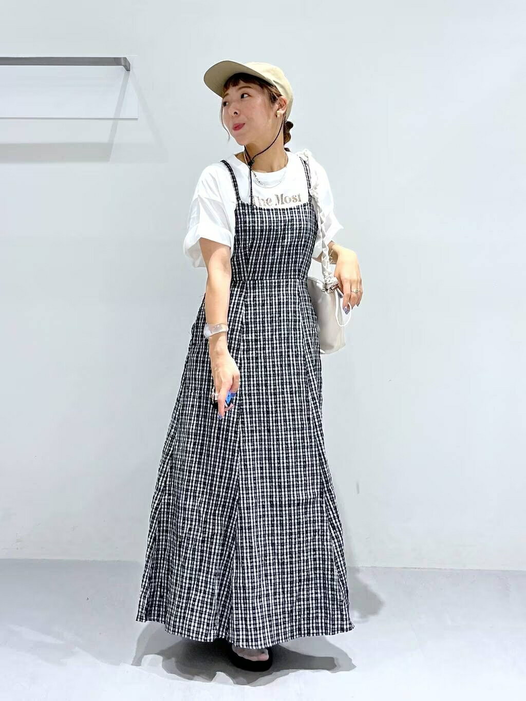 LAKOLEのコーディネートを紹介します。｜Rakuten Fashion(楽天ファッション／旧楽天ブランドアベニュー)2831979