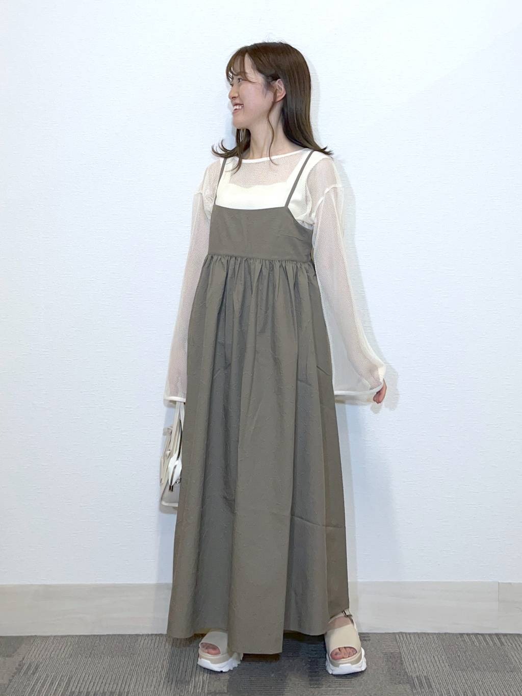 mysty womanの前後2WAYテレコタンクを使ったコーディネートを紹介します。｜Rakuten Fashion(楽天ファッション／旧楽天ブランドアベニュー)2832035