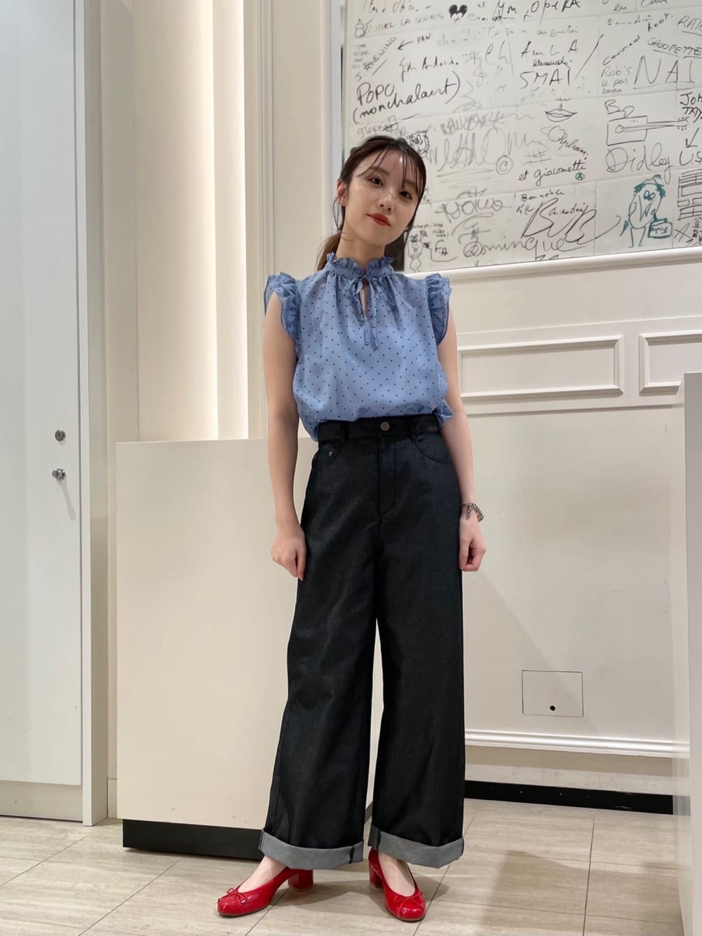 agnes b.のWU78 PANTALON ライクデニムワイドパンツを使った