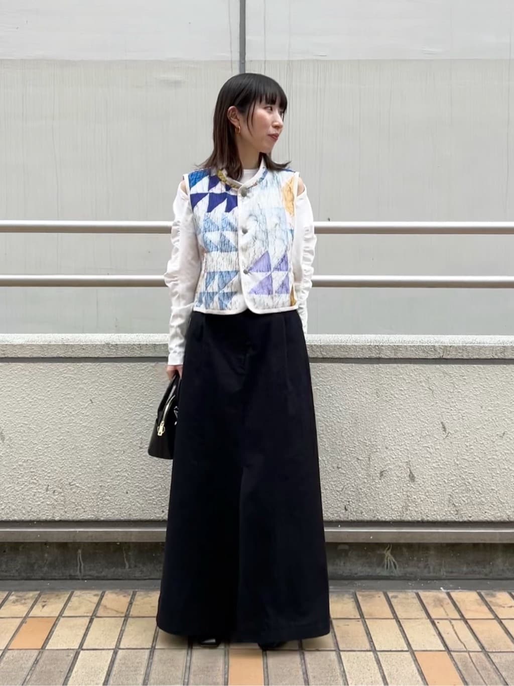 NANO universeのREMME/スクエアトゥバックストラップパンプスを使ったコーディネートを紹介します。｜Rakuten Fashion(楽天ファッション／旧楽天ブランドアベニュー)2862593