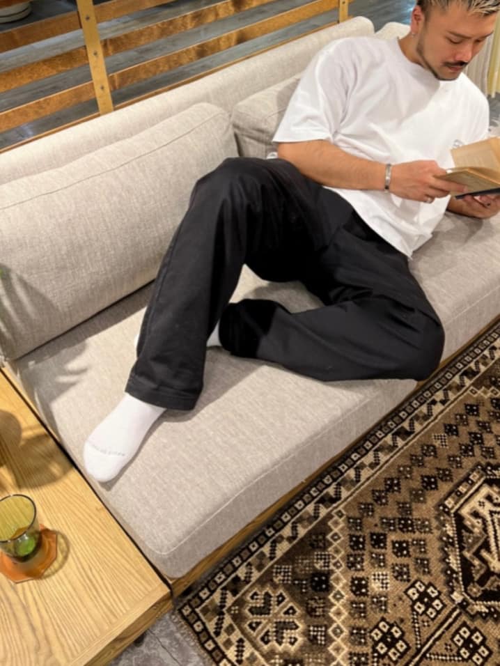 journal standard FurnitureのLEATHER COASTER CML レザーコースター キャメルを使ったコーディネートを紹介します。｜Rakuten Fashion(楽天ファッション／旧楽天ブランドアベニュー)2864365
