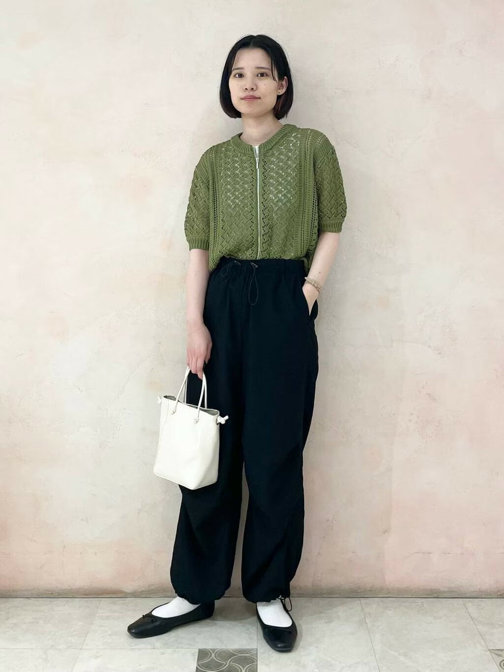 LAKOLEのスクエアトゥバレエシューズを使ったコーディネートを紹介します。｜Rakuten Fashion(楽天ファッション／旧楽天ブランドアベニュー)2876114