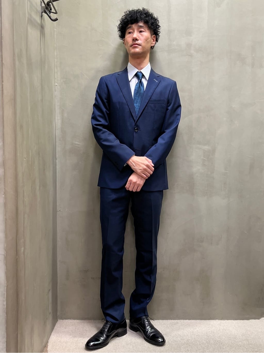 TAKEO KIKUCHIの【DORMEUIL】リップストップ カラー スーツを使った